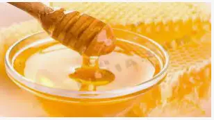 أهم 50 تفسير لرؤية اكل العسل في المنام